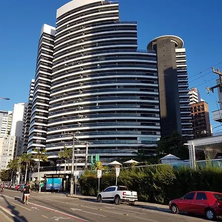 Luxo Na Beira Mar *